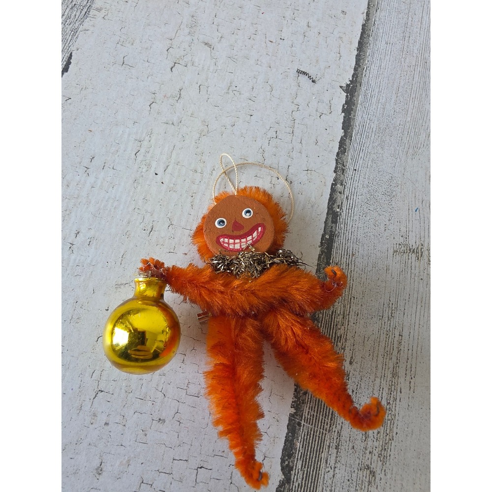 Vintage chenille pumpkin jack-o'-lantern ornament tinsel Orange Halloween tree